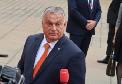 В ОП назвали абсурдними заяви Орбана про переговори з Росією