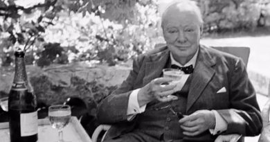 Вінстон Черчилль і алкоголь: скільки політик випивав за день