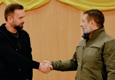 Віктор Микита представив громаді новопризначеного голову Мукачівської РВА Сергія Гайдая