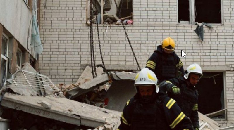 Ракетний удар по Чернігову: кількість загиблих збільшилася до 17 людей