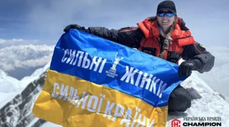 “Я б завжди намагалася врятувати життя людини — це й відрізняє нас від росіян”: перша українка на Евересті втратила друга через війну, допомагає ЗСУ і фанатіє від боксу